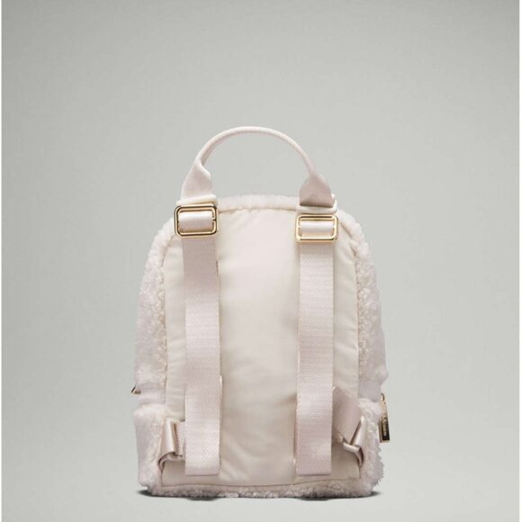 Lululemon City Adventurer Backpack Micro 3L *Fleece White Opal / Gold (NWT) - Picture 2 of 9